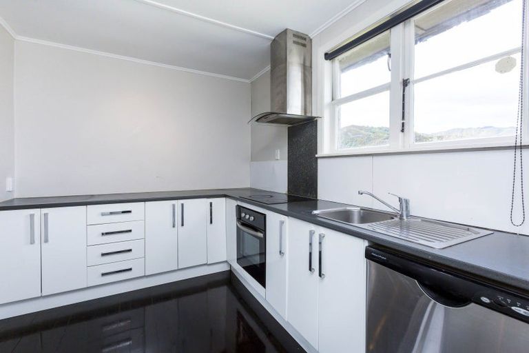 Photo of property in 1/52 Colson Street, Avalon, Lower Hutt, 5011