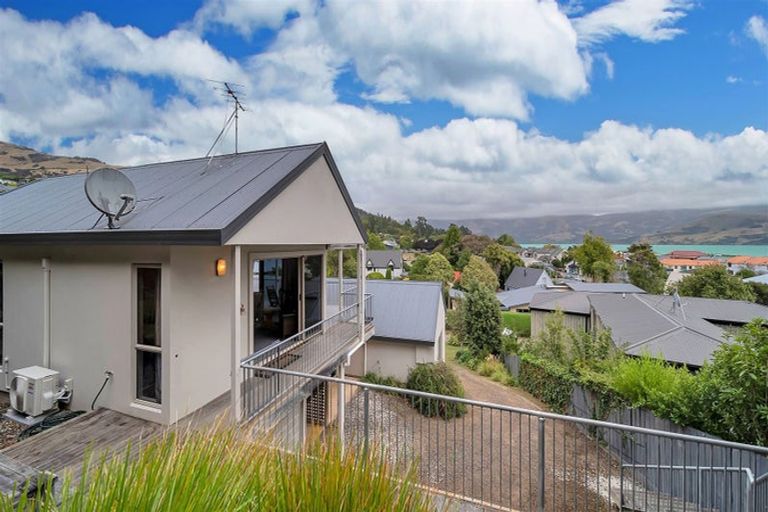 Photo of property in 19 Walnut Place, Akaroa, 7520