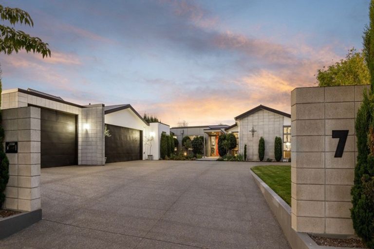 Photo of property in 7 Belgrave Drive, Rangiora, 7400