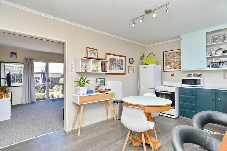 Photo of property in 2/159 Shaw Avenue, New Brighton, Christchurch, 8083