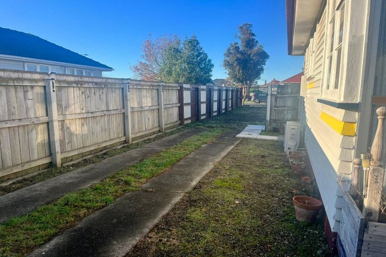 Photo of property in 44 Tyne Street, Roslyn, Palmerston North, 4414