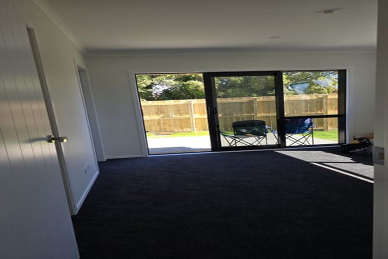 Photo of property in 19 Rotoiti Place, Paraparaumu, 5032