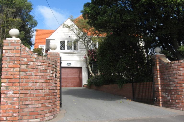 Photo of property in 273 Karori Road, Karori, Wellington, 6012