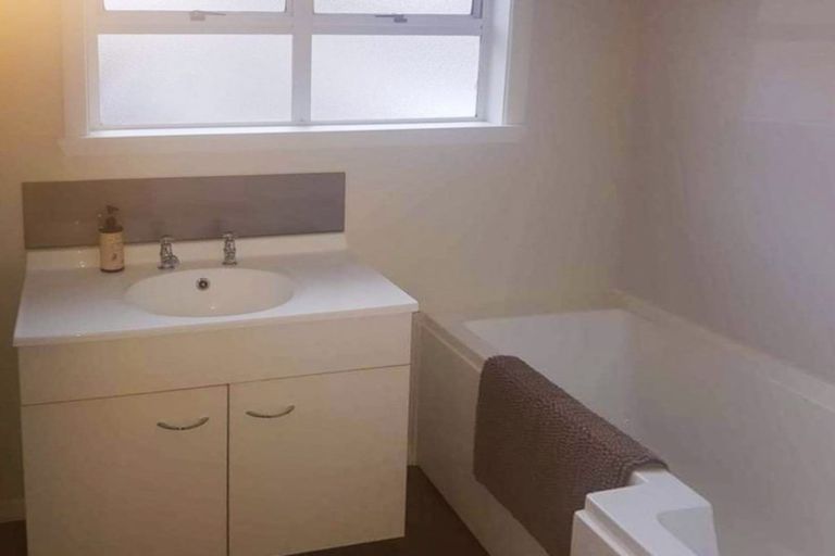 Photo of property in 49 Collins Street, Te Hapara, Gisborne, 4010