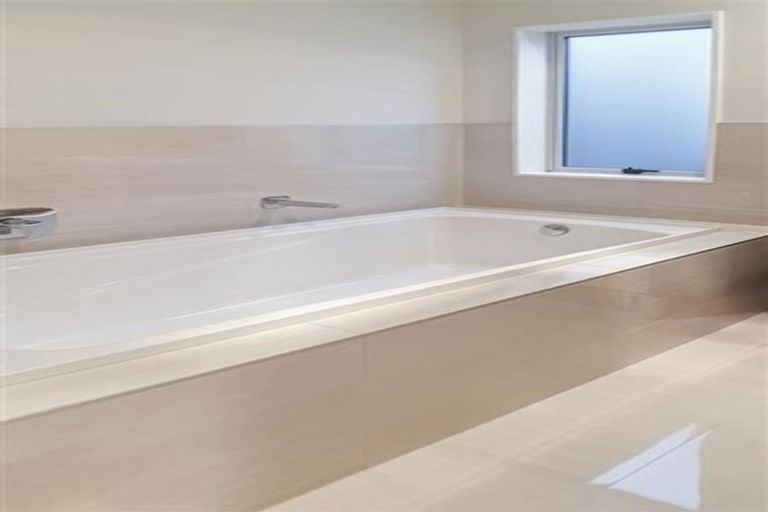 Photo of property in 73 Whenuapai Drive, Whenuapai, Auckland, 0618