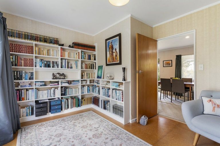 Photo of property in 25 King Street, Carterton, 5713