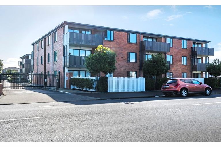 Photo of property in 13/128 St George Street, Papatoetoe, Auckland, 2025