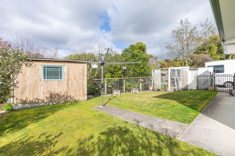 Photo of property in 18 Hamon Place, Pukehangi, Rotorua, 3015
