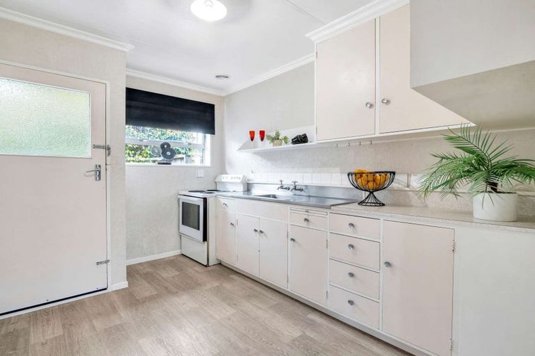 Photo of property in 3 Kiwi Court, Roslyn, Palmerston North, 4414