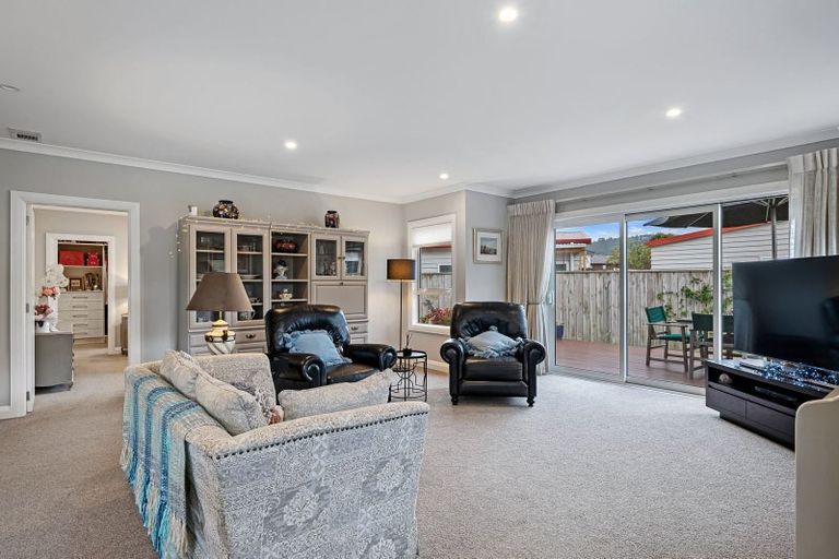 Photo of property in 8 Saint Columbans Grove, Boulcott, Lower Hutt, 5010