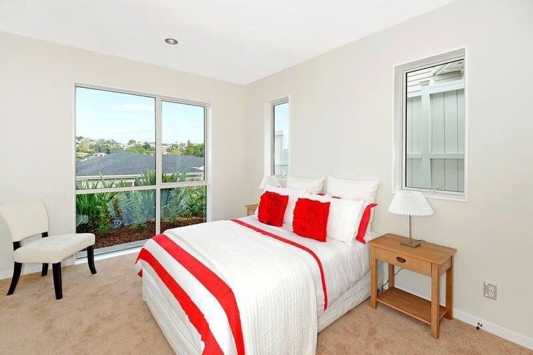 Photo of property in 20 Remuremu Street, Long Bay, Auckland, 0630