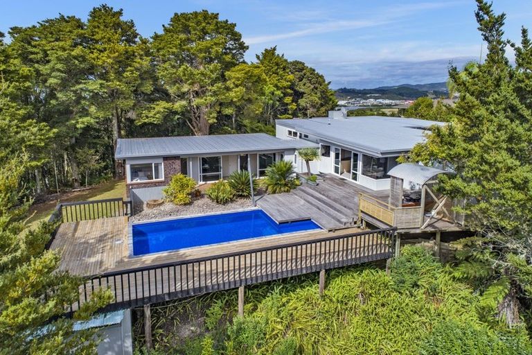 Photo of property in 55 Eureka Place, Parahaki, Whangarei, 0112