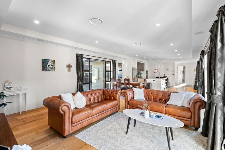 Photo of property in 10 Bronco Drive, Aidanfield, Christchurch, 8025