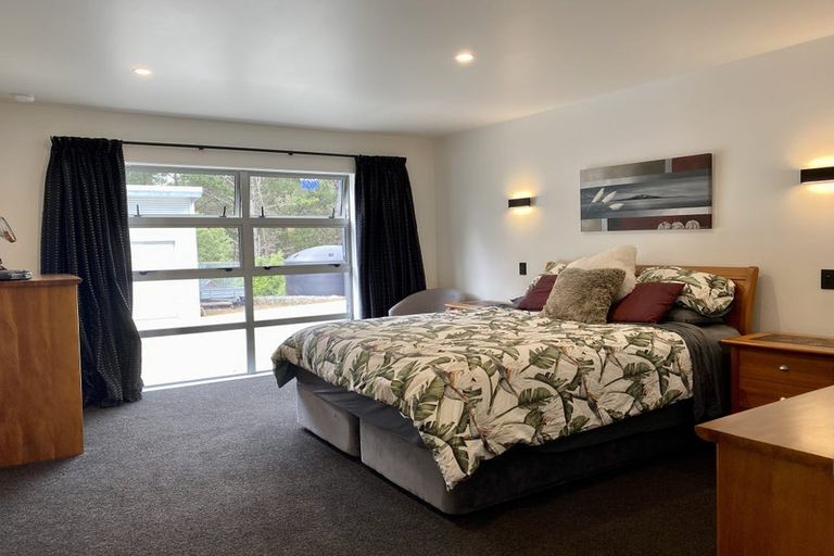 Photo of property in 295 Ngahere Park Road, Turitea, Palmerston North, 4472