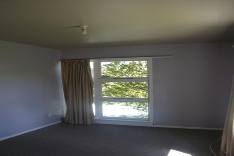 Photo of property in 12 Haslett Place, Upper Riccarton, Christchurch, 8041