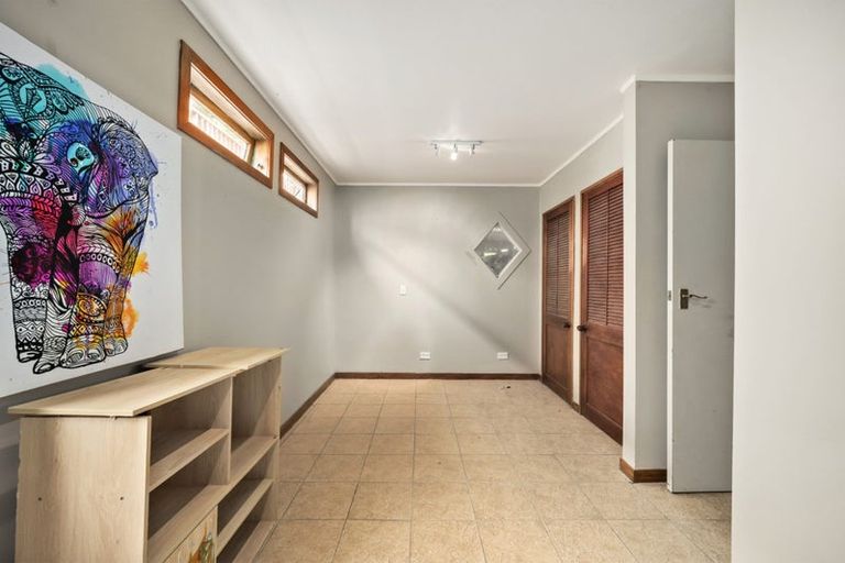 Photo of property in 158 Owhiro Bay Parade, Owhiro Bay, Wellington, 6023