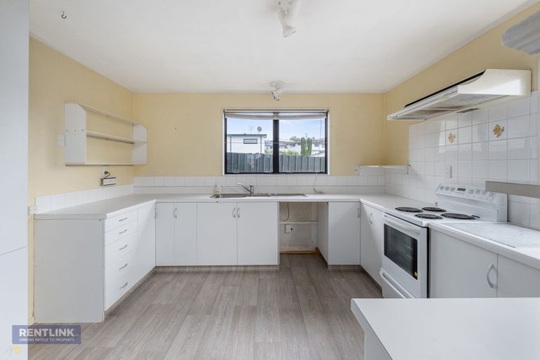 Photo of property in 115a Bellevue Road, Brookfield, Tauranga, 3110