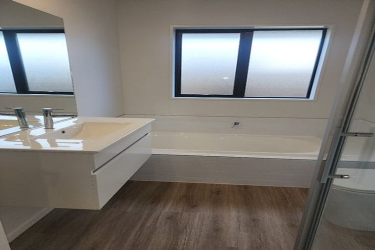 Photo of property in 5a Yates Place, Amberley, 7410