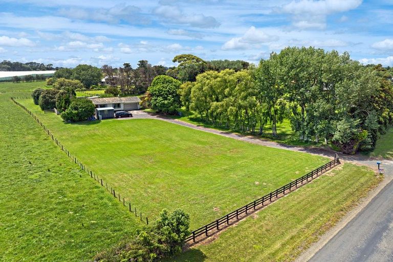 Photo of property in 30 Seagrove Road, Waiau Pa, Pukekohe, 2679