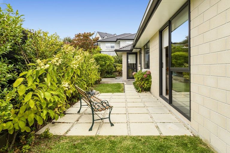 Photo of property in 9 Vista Close, Omokoroa, 3114