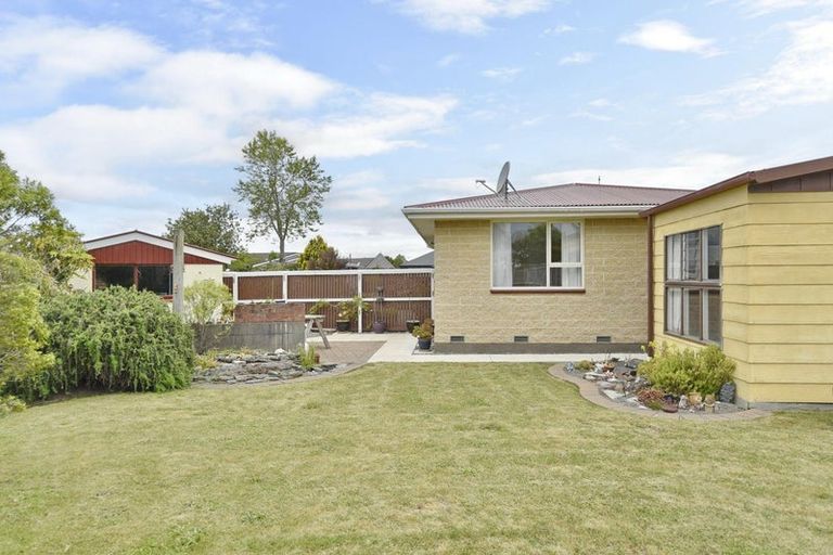 Photo of property in 12 Allstone Place, Burwood, Christchurch, 8083