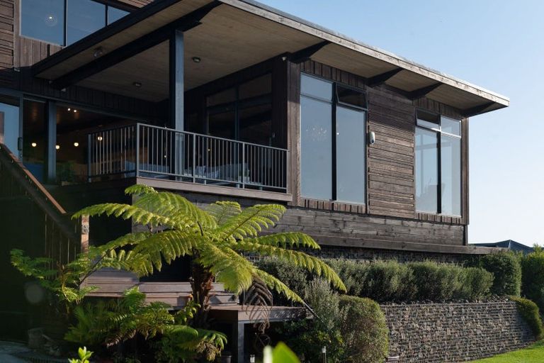 Photo of property in 8 Ngarimu Heights Row, Ngarimu Bay, Thames, 3575