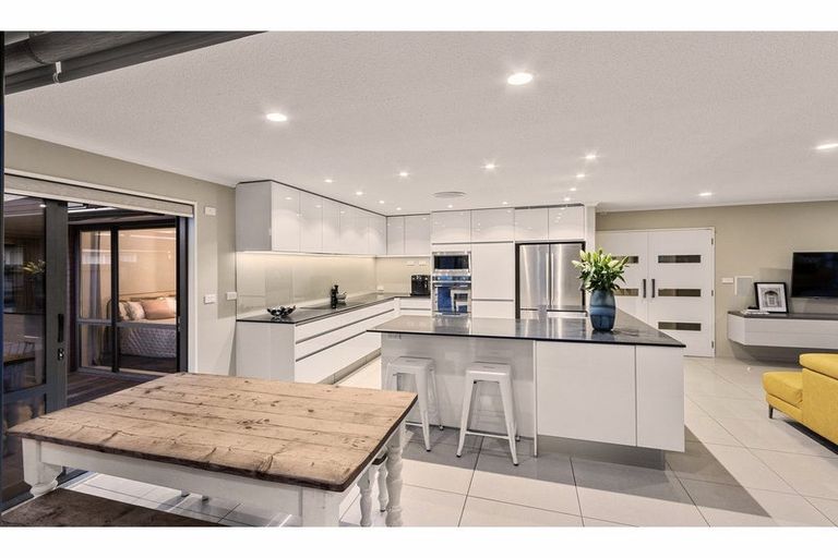 Photo of property in 5 Viceroy Place, Halswell, Christchurch, 8025