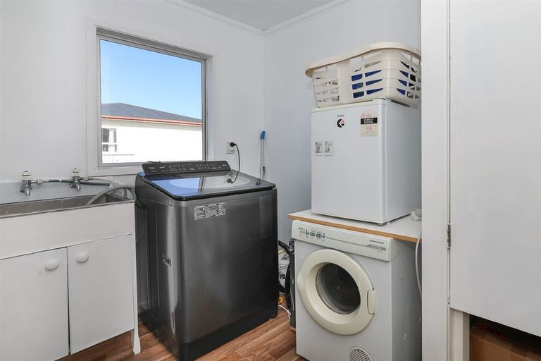 Photo of property in 162 Hakanoa Street, Huntly, 3700