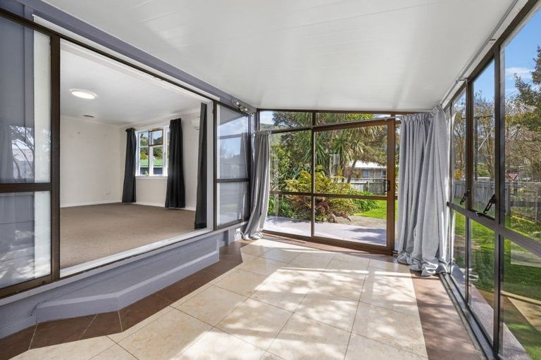 Photo of property in 27 Oxford Street, Picton, 7220