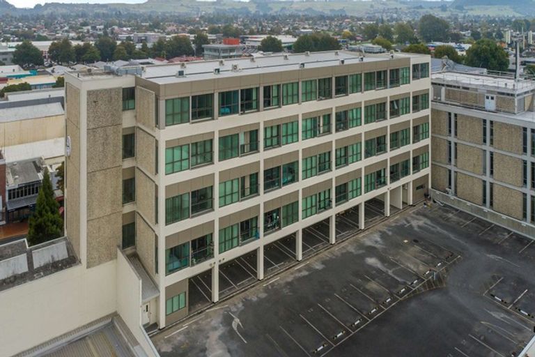 Photo of property in 1193 Hinemoa Street, Rotorua, 3010