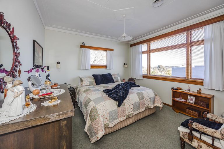 Photo of property in 29 Tamar Street, South Hill, Oamaru, 9400