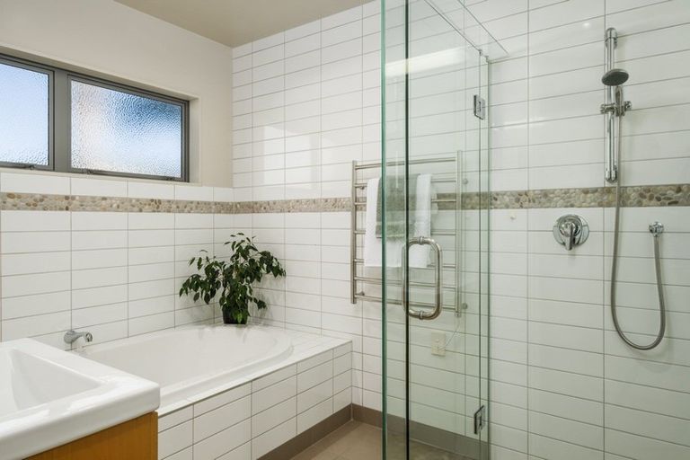 Photo of property in 3 Pohutukawa Grove, Lytton West, Gisborne, 4010