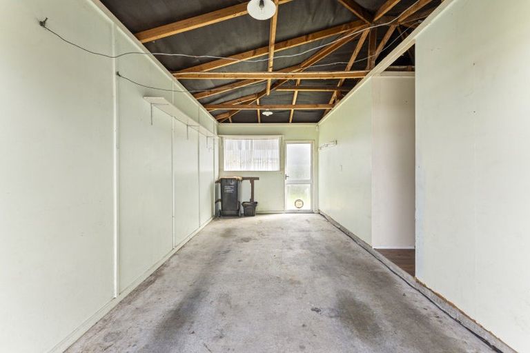 Photo of property in 2 Havelock Avenue, Highbury, Palmerston North, 4412