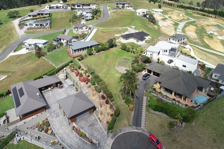 Photo of property in 9 Oden Hill, Coopers Beach, 0420