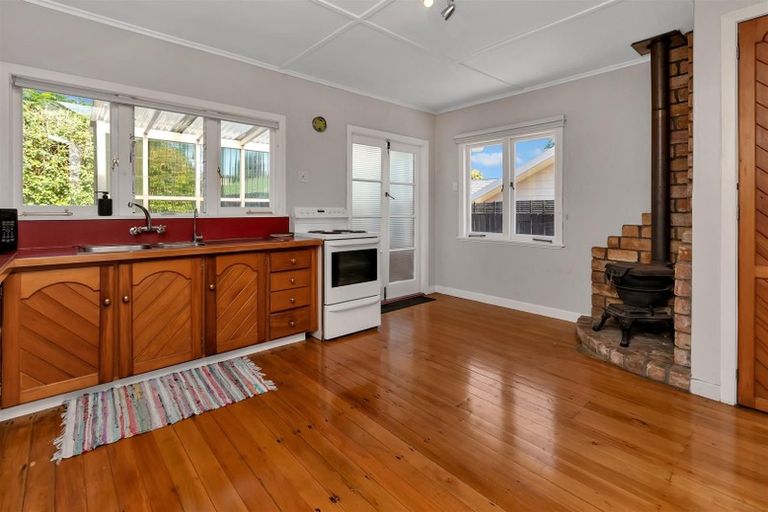 Photo of property in 1 Mclean Street, Kensington, Whangarei, 0112