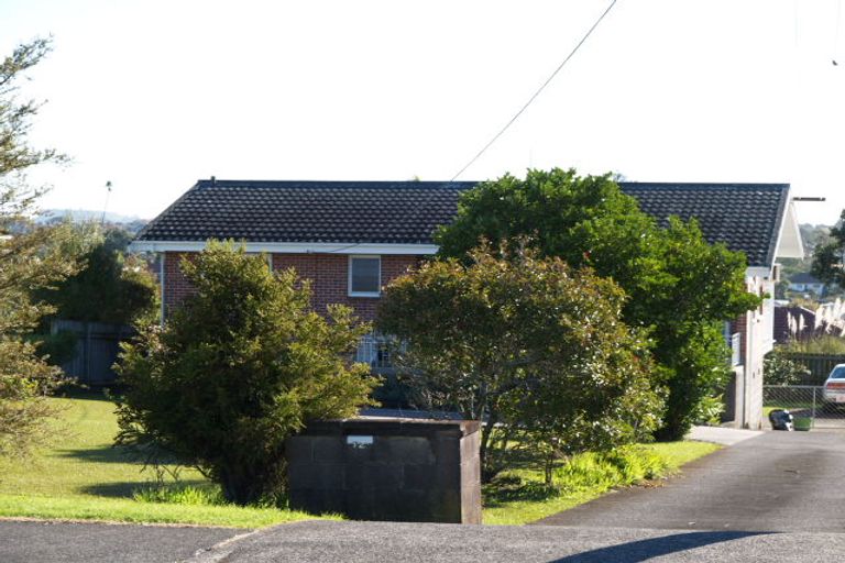 Photo of property in 72 Litten Road, Cockle Bay, Auckland, 2014