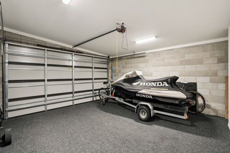 Photo of property in 5 Glenelg Lane, Jacks Point, 9371