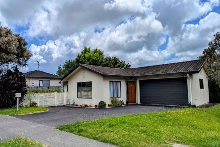 Photo of property in 39 Ian Sage Avenue, Long Bay, Auckland, 0630
