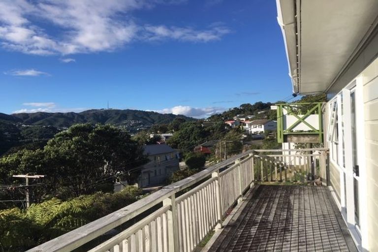 Photo of property in 58a Warwick Street, Wilton, Wellington, 6012