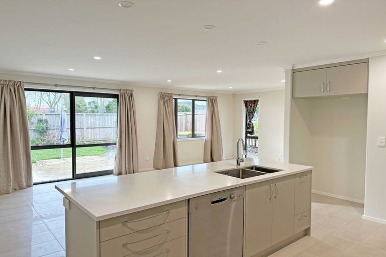 Photo of property in 84a Holland Road, Fairfield, Hamilton, 3214