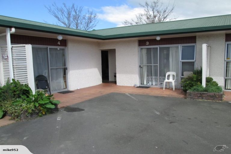 Photo of property in 120 Maddison Street, Akina, Hastings, 4122