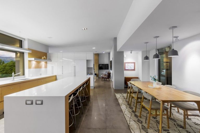 Photo of property in 37 Arrowtown-lake Hayes Road, Lake Hayes, Queenstown, 9371