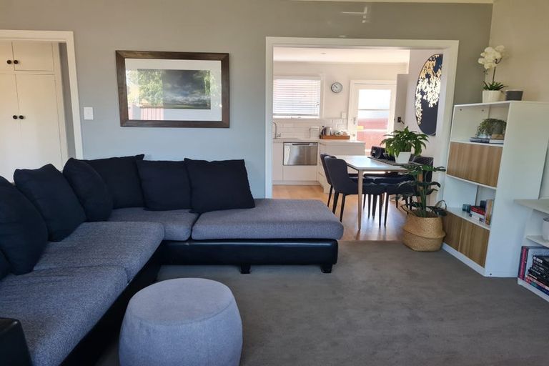 Photo of property in 2/18 Colligan Street, Upper Riccarton, Christchurch, 8041