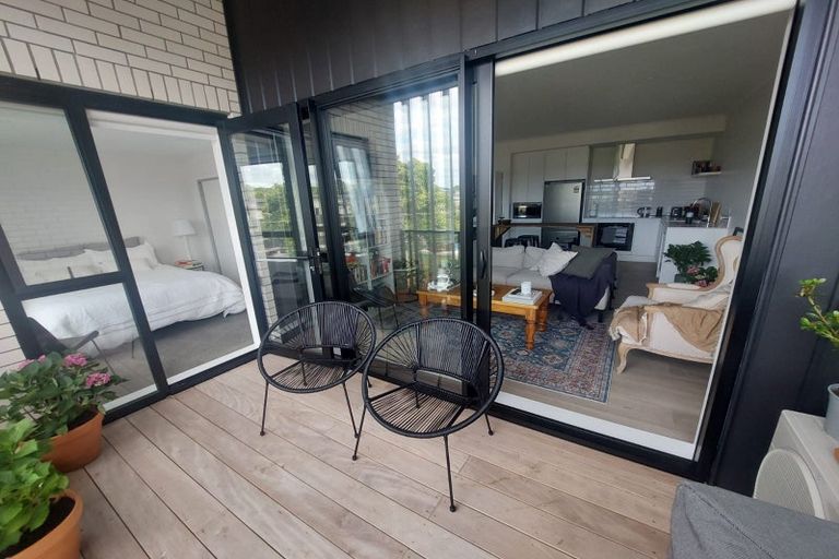 Photo of property in 202/65 Tonar Street, Northcote, Auckland, 0627