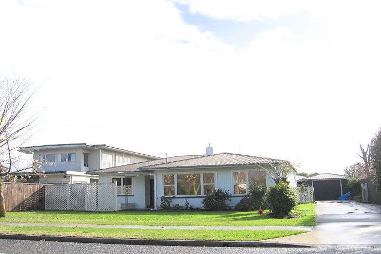 Photo of property in 904 Sylvan Road, Mayfair, Hastings, 4122