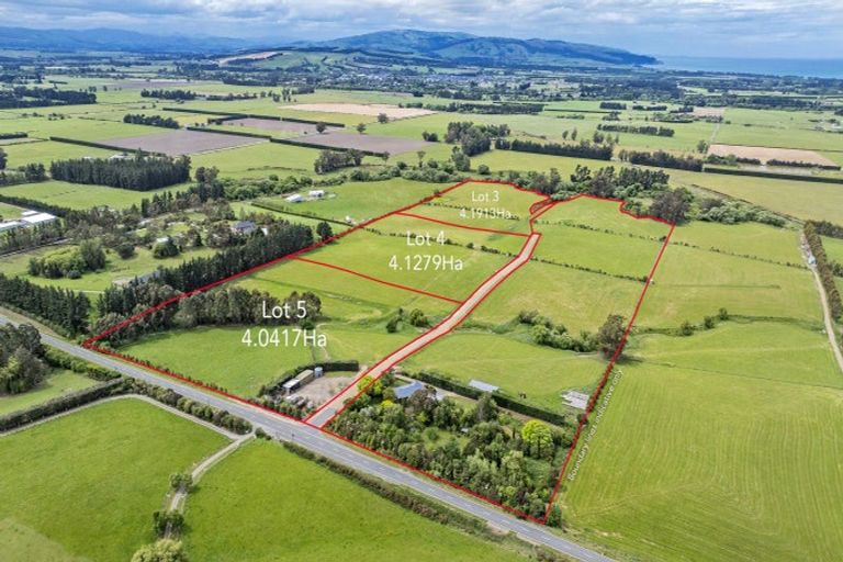 Photo of property in 229 Balcairn Amberley Road, Balcairn, Amberley, 7481