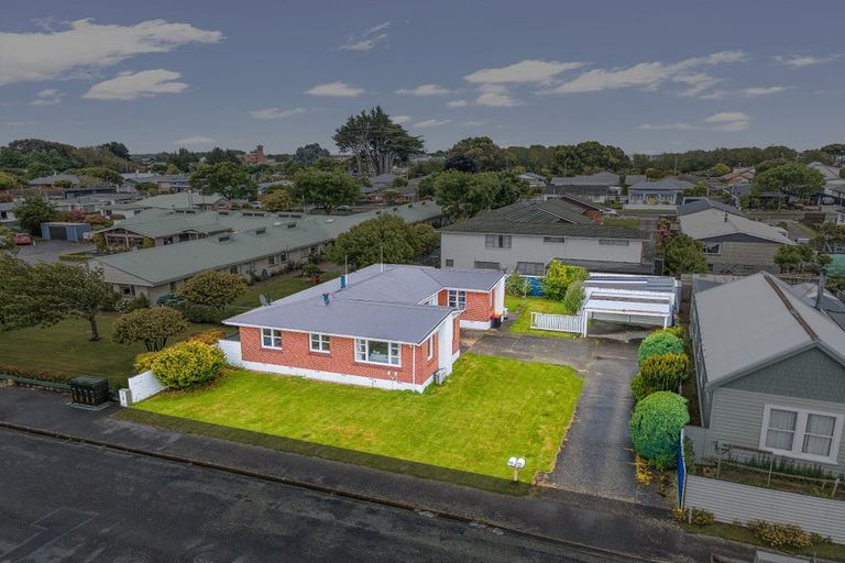 Photo of property in 102a-b Mary Street, Richmond, Invercargill, 9810