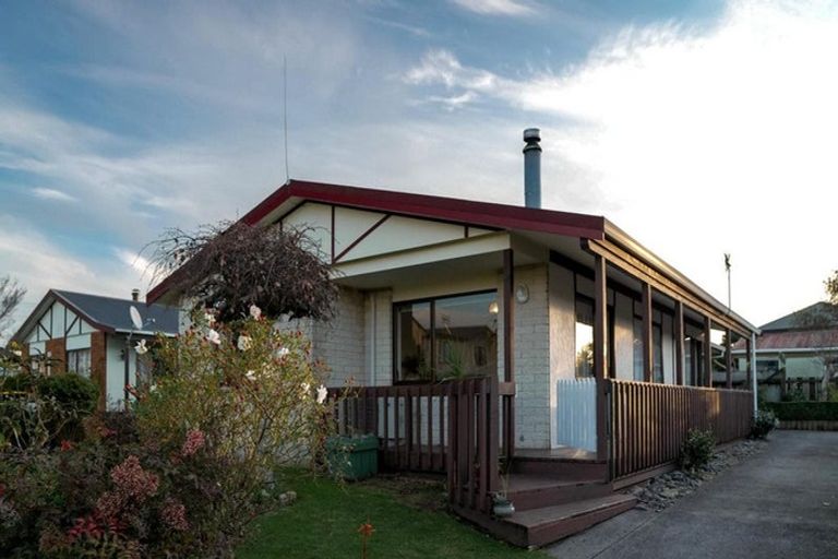 Photo of property in 37 Lloyd Street, Parkvale, Tauranga, 3112