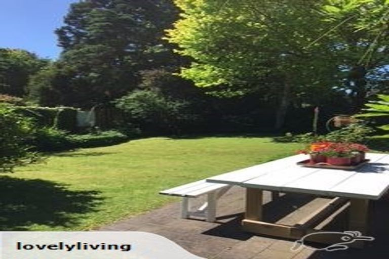 Photo of property in 5 Alexander Street, Waikanae, 5036