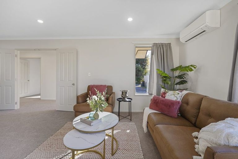 Photo of property in 13 Bishopsworth Way, Huntington, Hamilton, 3210